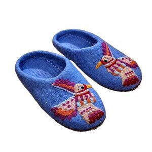 French Knot Women’s Small Wool Felte Blue Hummingbird Slippers Anthropologie EUC